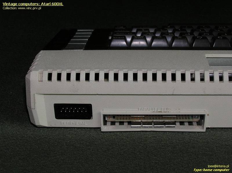 Atari 600XL - 06.jpg